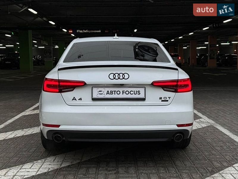 Седан Audi A4 2017 в Києві