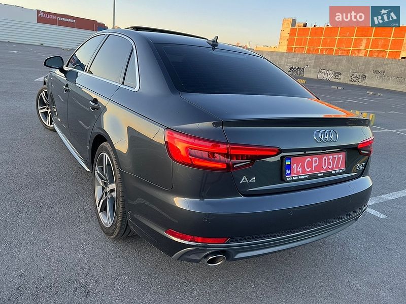 Седан Audi A4 2017 в Львове