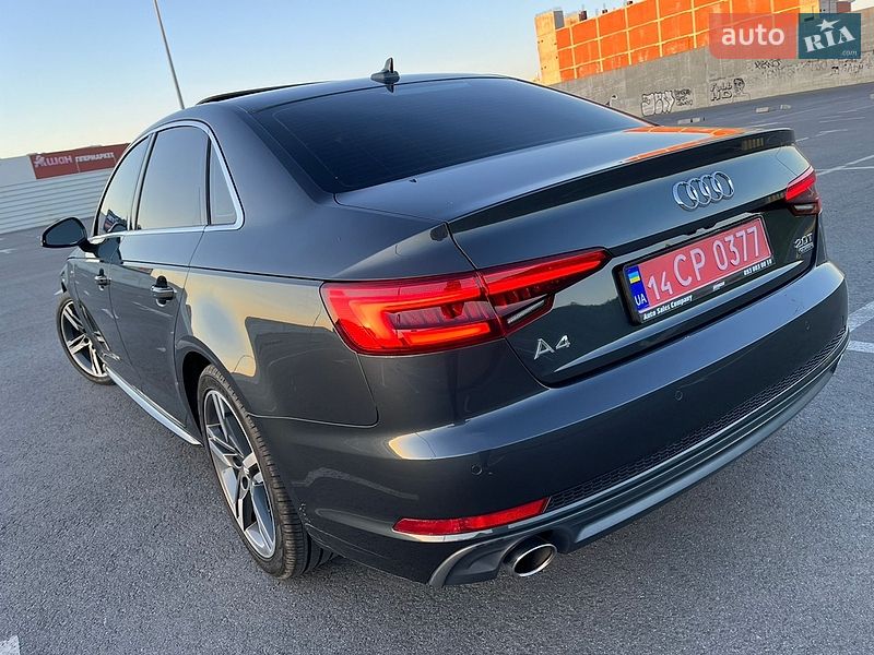 Седан Audi A4 2017 в Львове