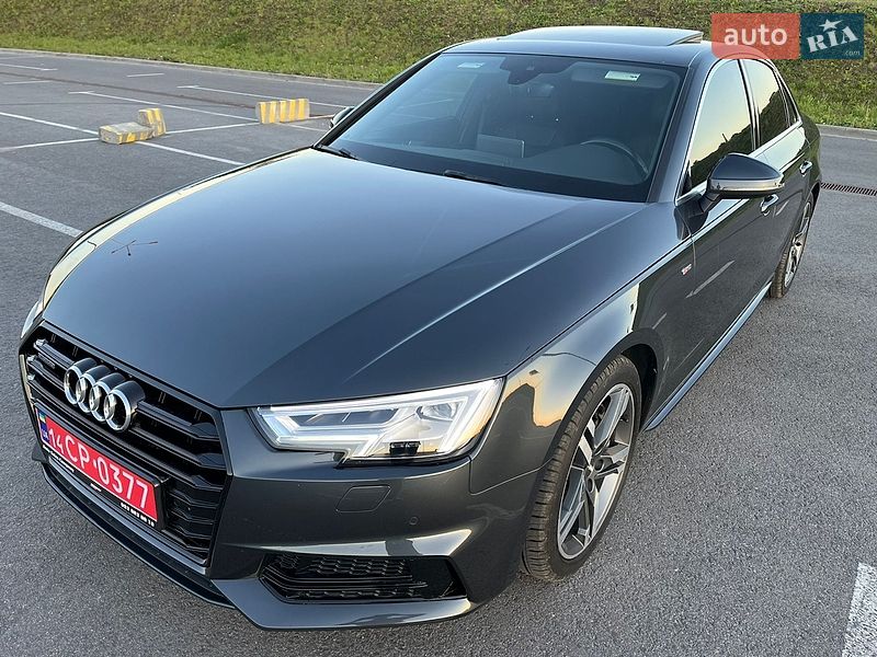 Седан Audi A4 2017 в Львове