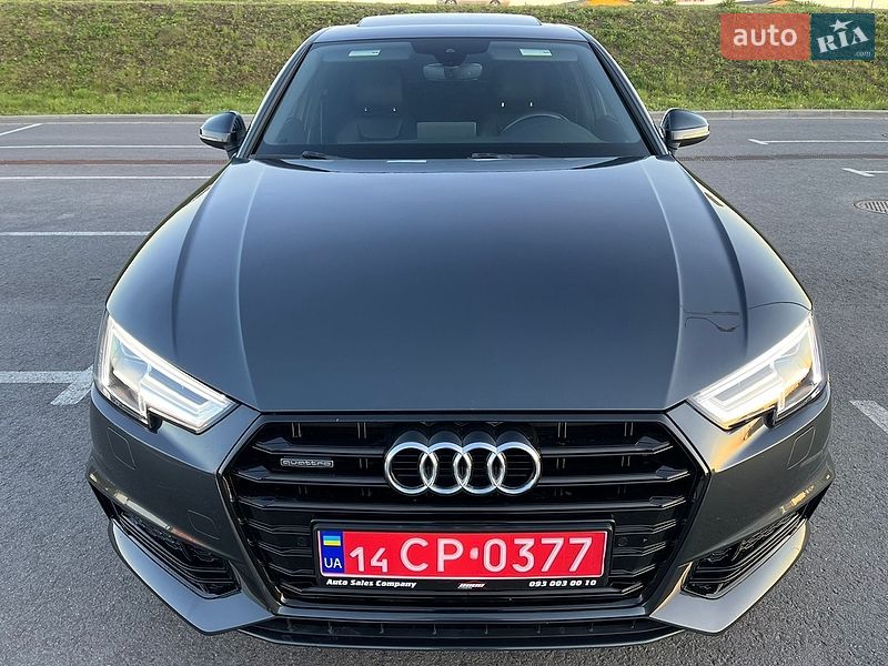 Седан Audi A4 2017 в Львове