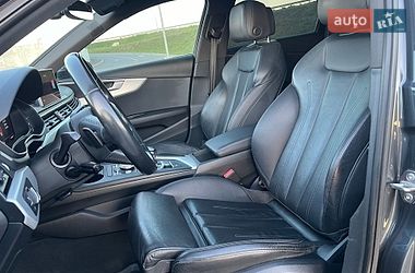 Седан Audi A4 2017 в Львове