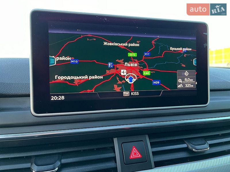 Седан Audi A4 2017 в Львове
