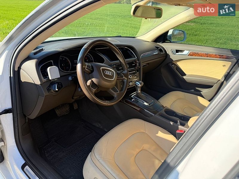 Седан Audi A4 2013 в Вінниці