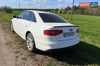 Седан Audi A4 2013 в Вінниці