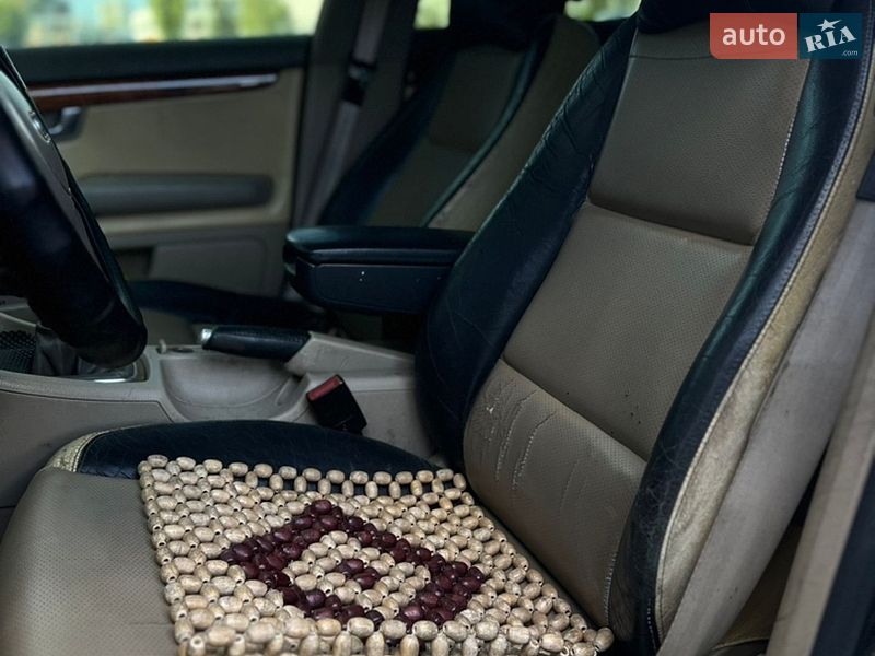 Седан Audi A4 2003 в Киеве