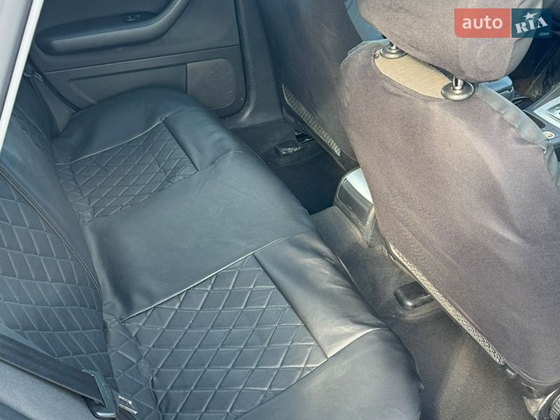 Универсал Audi A4 2007 в Новоднестровске фото 9 Универсал Audi A4 2007 в Новоднестровске