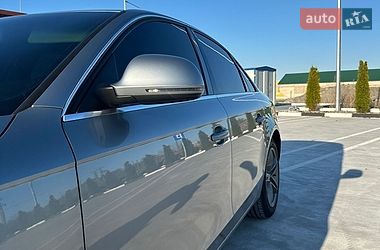 Седан Audi A4 2008 в Звягелі