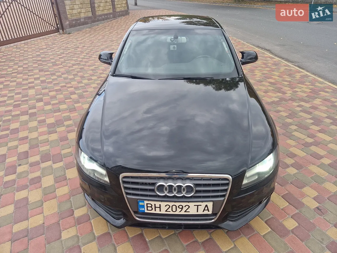 2010 Audi A4 - мініатюра 22