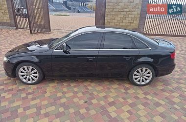 Седан Audi A4 2009 в Днепре