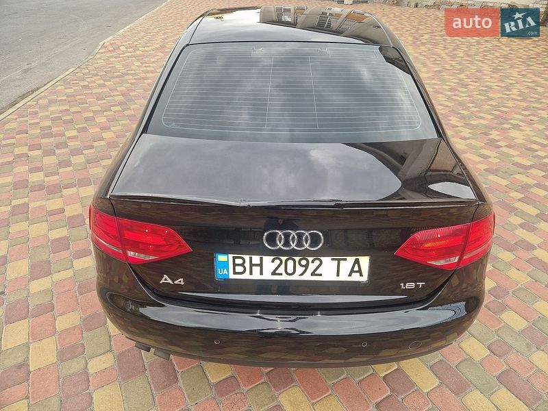 Седан Audi A4 2009 в Дніпрі