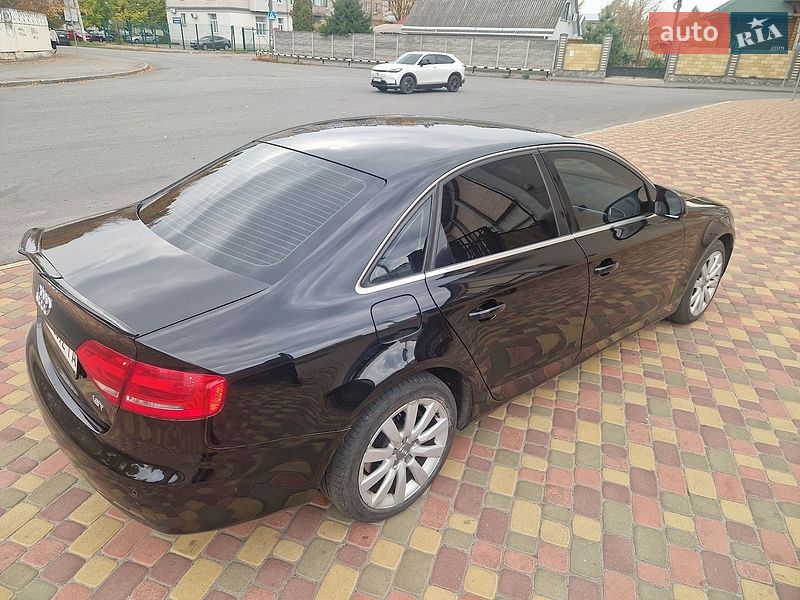 Седан Audi A4 2009 в Днепре