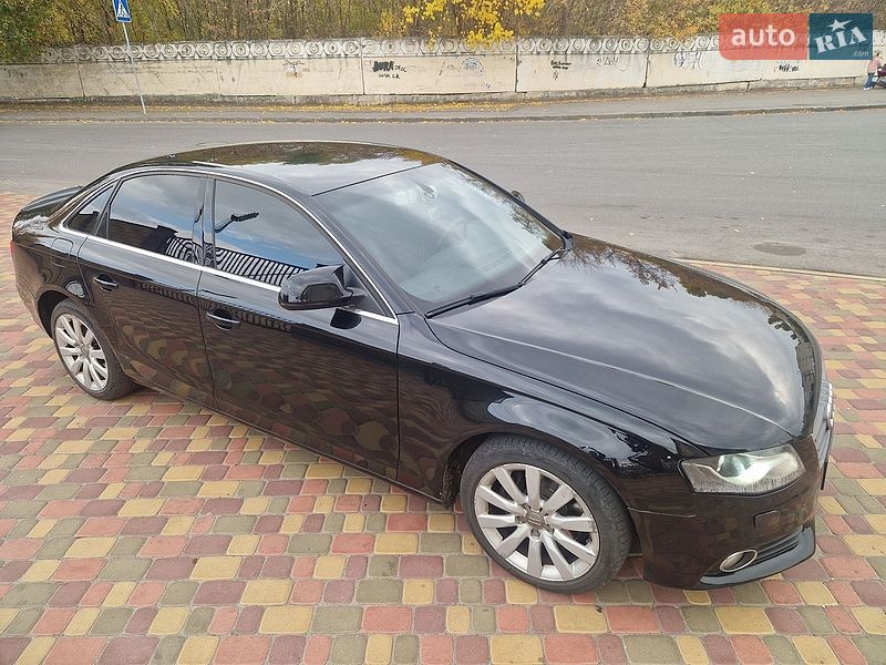 Седан Audi A4 2009 в Днепре