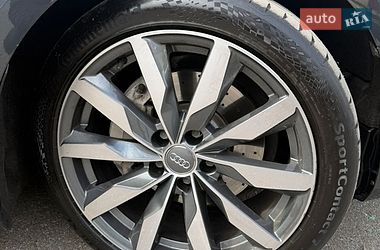 Седан Audi A4 2018 в Києві