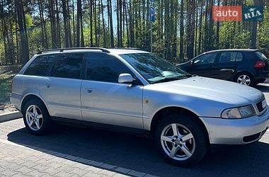 Универсал Audi A4 1997 в Маневичах