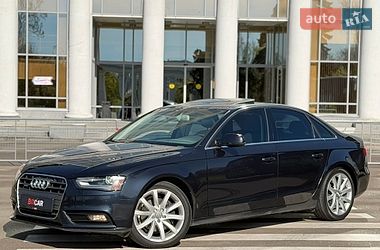 Седан Audi A4 2012 в Одесі