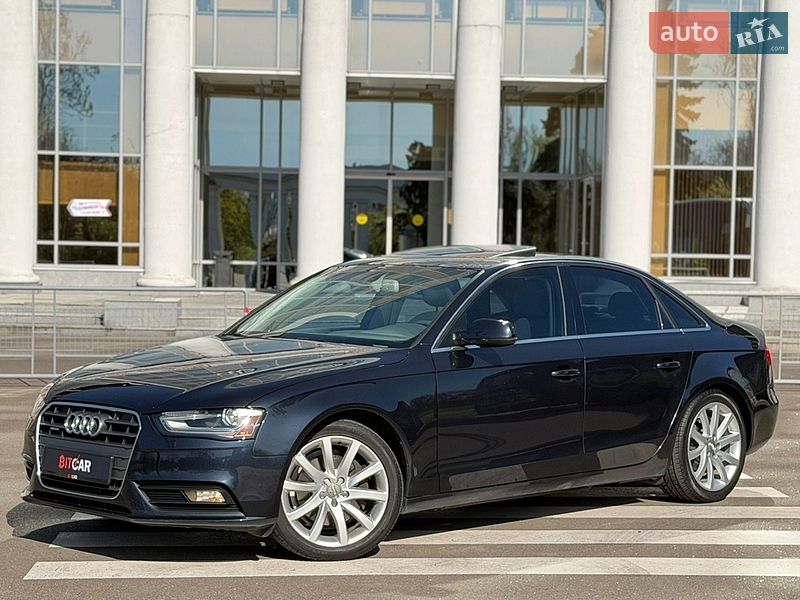 Седан Audi A4 2012 в Одесі
