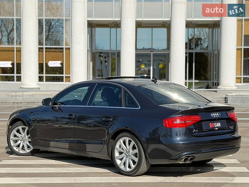 Седан Audi A4 2012 в Одесі