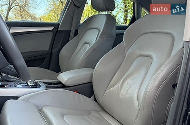 Седан Audi A4 2012 в Одесі