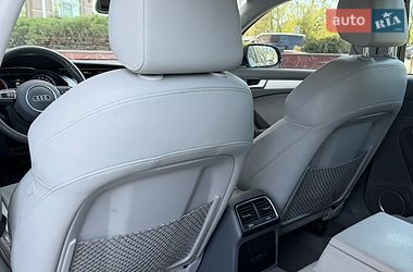 Седан Audi A4 2012 в Одесі