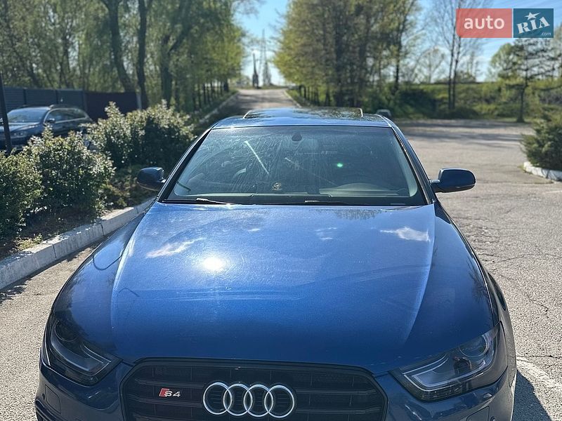 Audi A4 2015