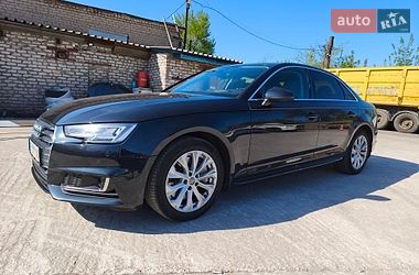 Седан Audi A4 2018 в Кривому Розі