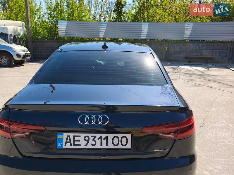 Седан Audi A4 2018 в Кривому Розі