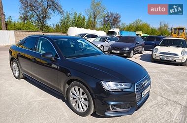 Седан Audi A4 2018 в Кривому Розі