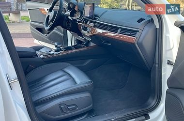 Седан Audi A4 2022 в Житомирі