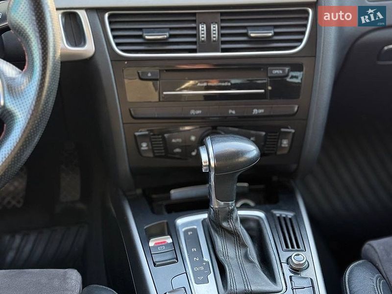 Универсал Audi A4 2012 в Березному