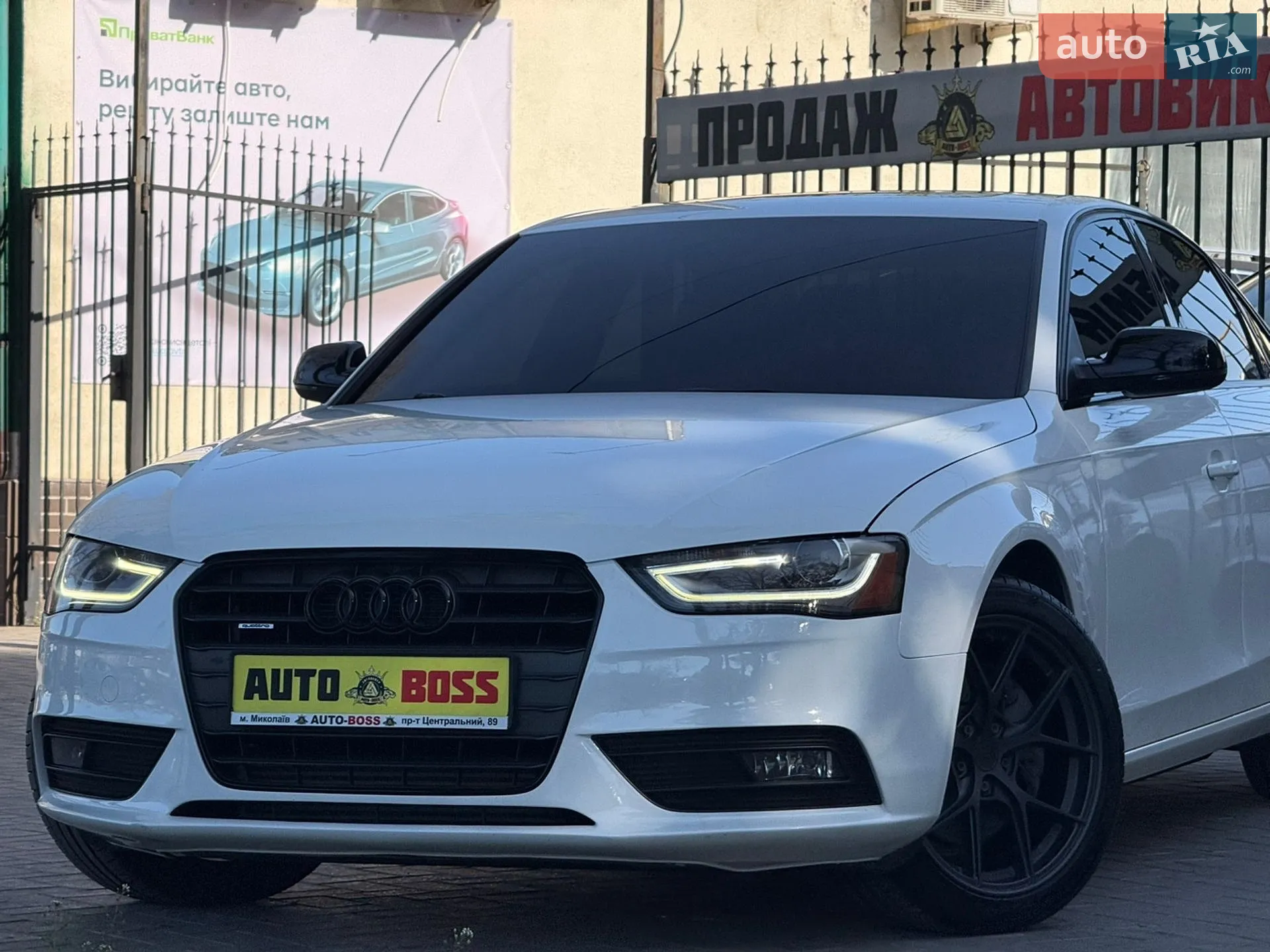 2012 Audi A4 - мініатюра 4