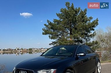 Седан Audi A4 2012 в Киеве