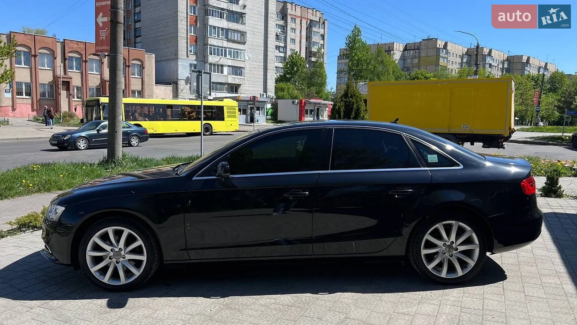 2012 Audi A4 - мініатюра 4