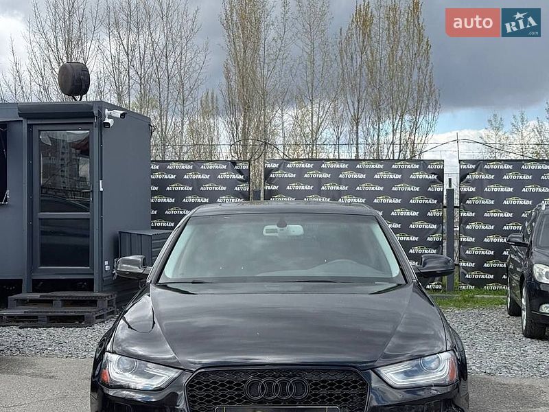 Седан Audi A4 2013 в Києві