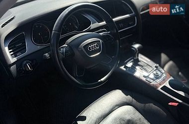 Седан Audi A4 2013 в Києві