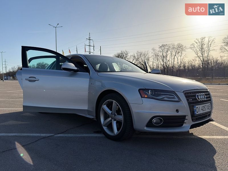 Седан Audi A4 2012 в Харкові
