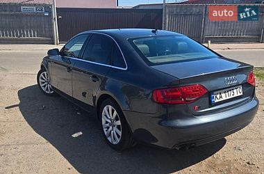 Седан Audi A4 2010 в Киеве