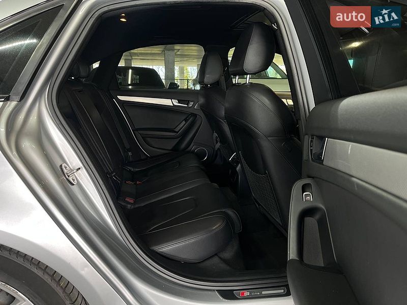 Седан Audi A4 2013 в Одесі