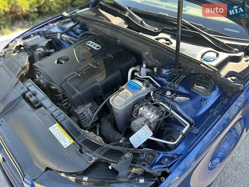 Седан Audi A4 2015 в Киеве