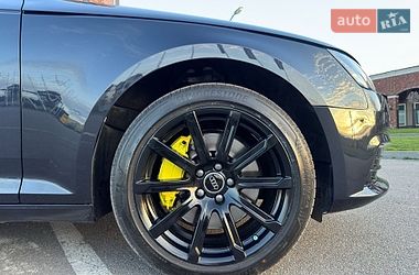 Седан Audi A4 2015 в Киеве