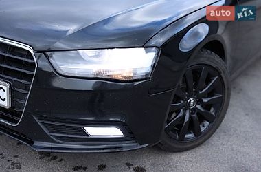Седан Audi A4 2014 в Києві