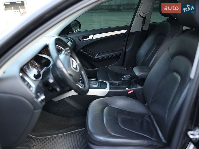 Седан Audi A4 2014 в Києві