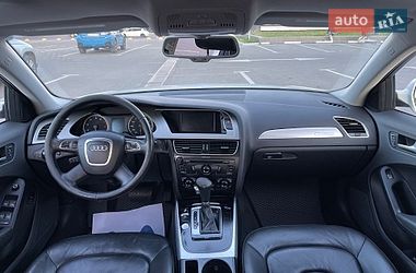 Седан Audi A4 2011 в Одессе