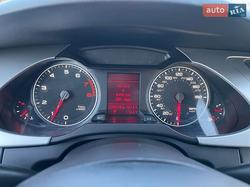 Седан Audi A4 2011 в Одессе