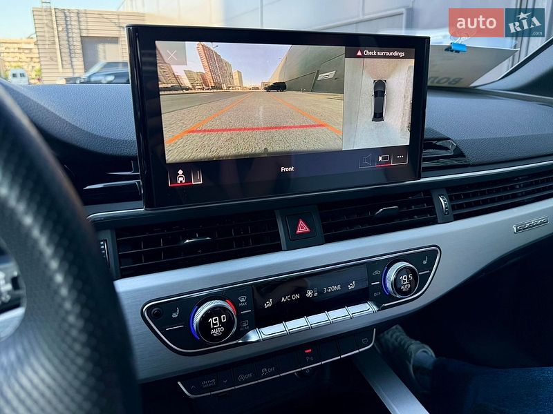 Седан Audi A4 2020 в Киеве