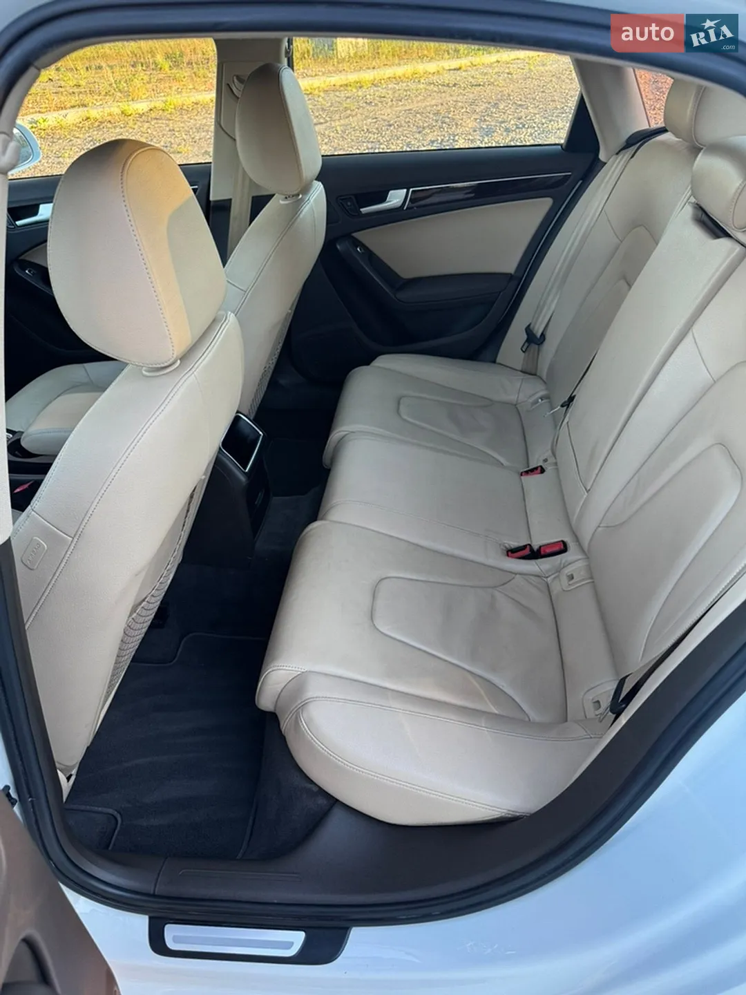 2014 Audi A4 - мініатюра 27