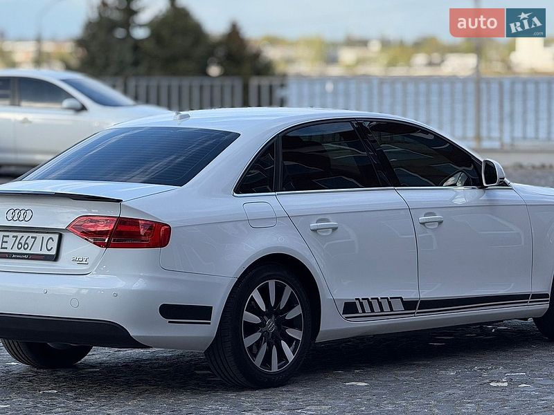 Седан Audi A4 2008 в Дніпрі