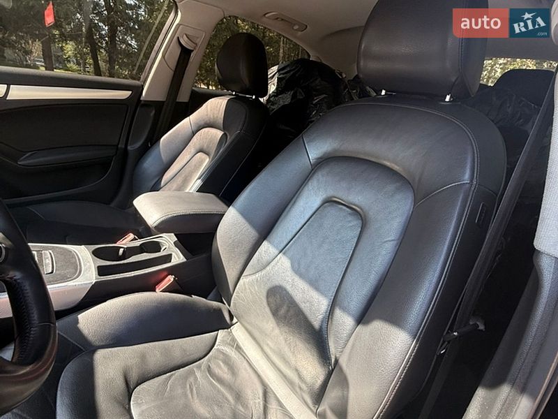 Седан Audi A4 2014 в Ніжині