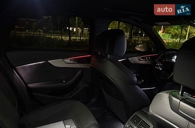 Седан Audi A4 2022 в Киеве