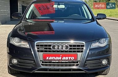 Седан Audi A4 2011 в Києві